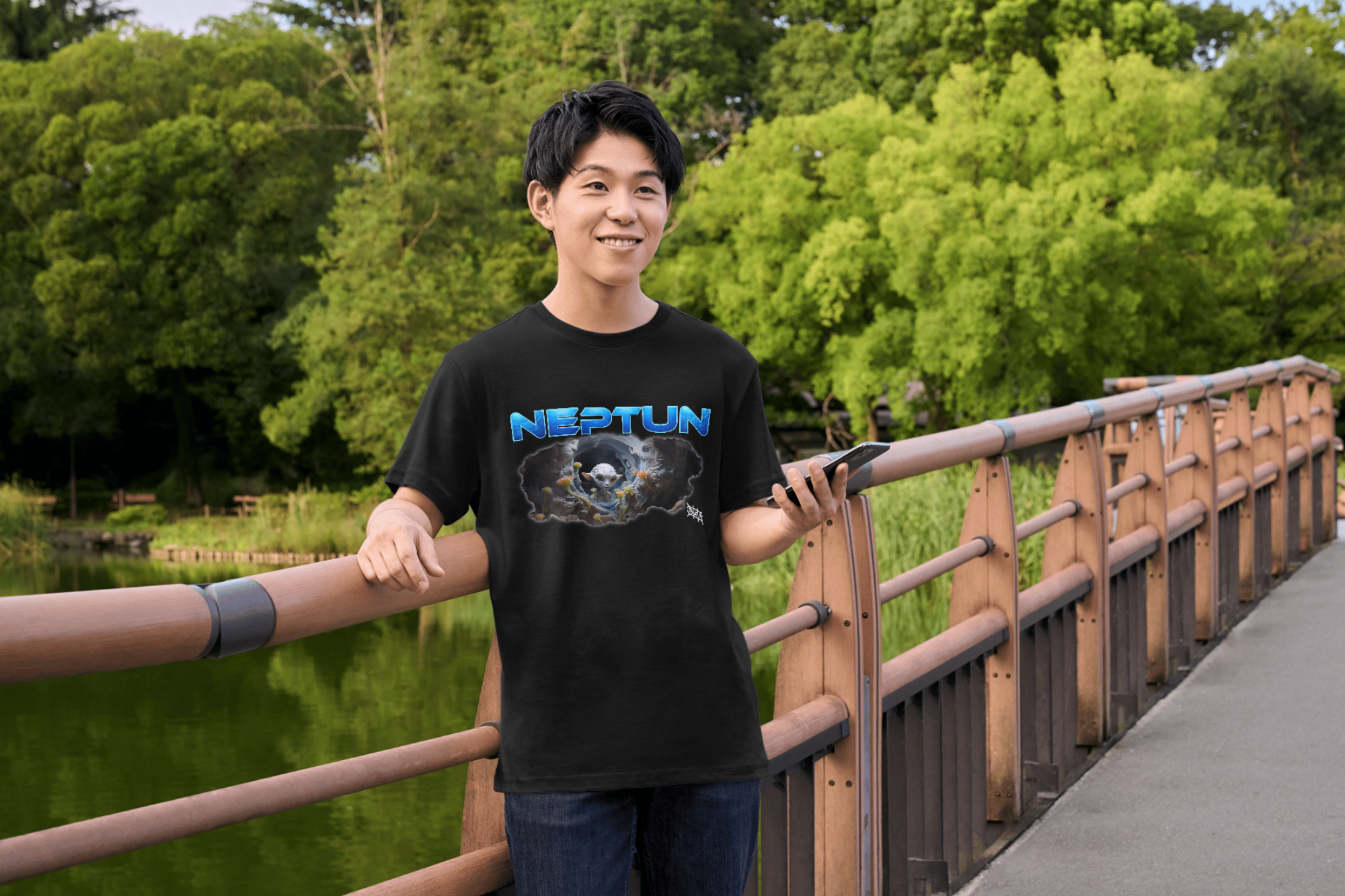 NEPTUN T-Shirt | Alien Art Design